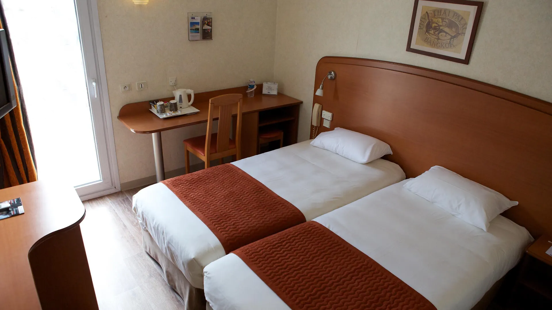 Kyriad Marseille Est - Aubagne Gemenos France