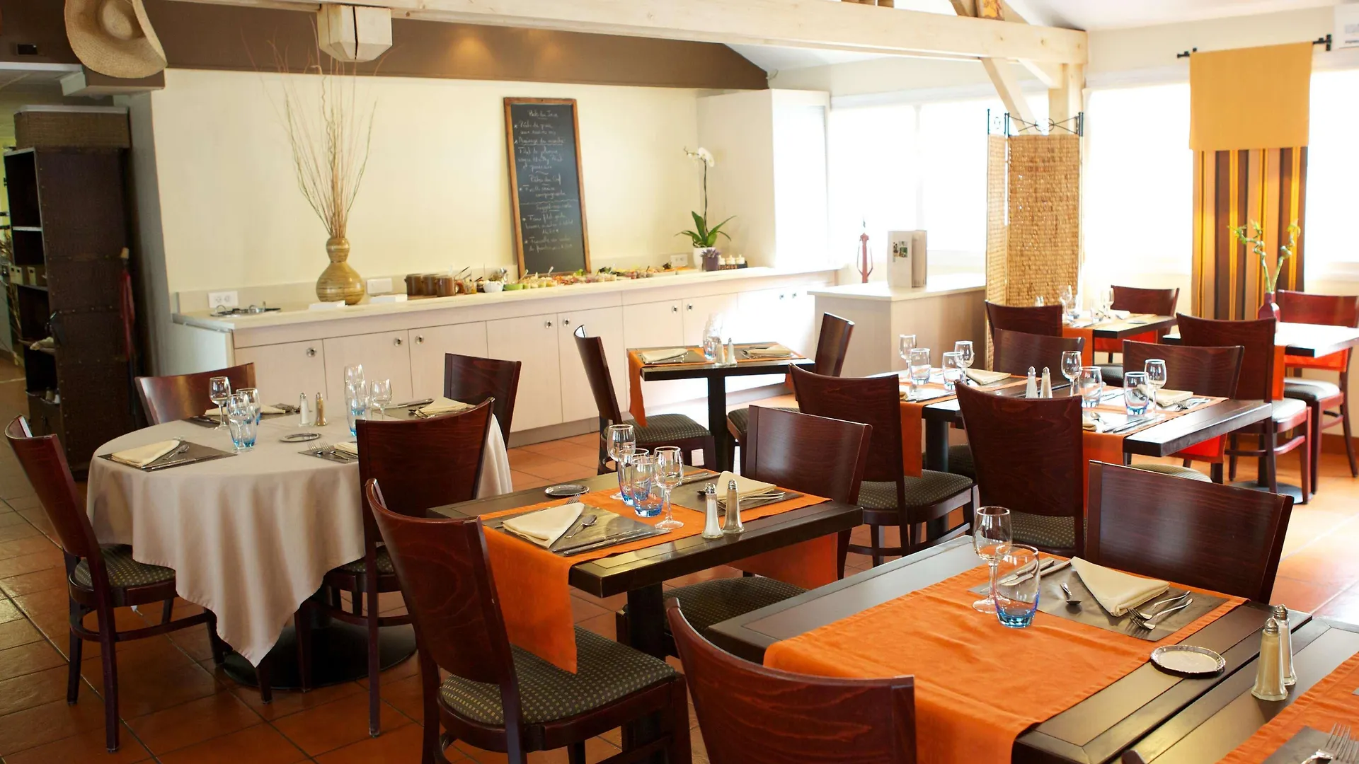 Hotel Kyriad Marseille Est - Aubagne Gemenos